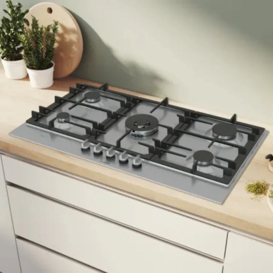 Bosch Plaque de cuisson gaz 90 cm – 5 foyers, Wok 5 kW, FlameSelect 9 niveaux, grilles fonte – PCR9A5I90