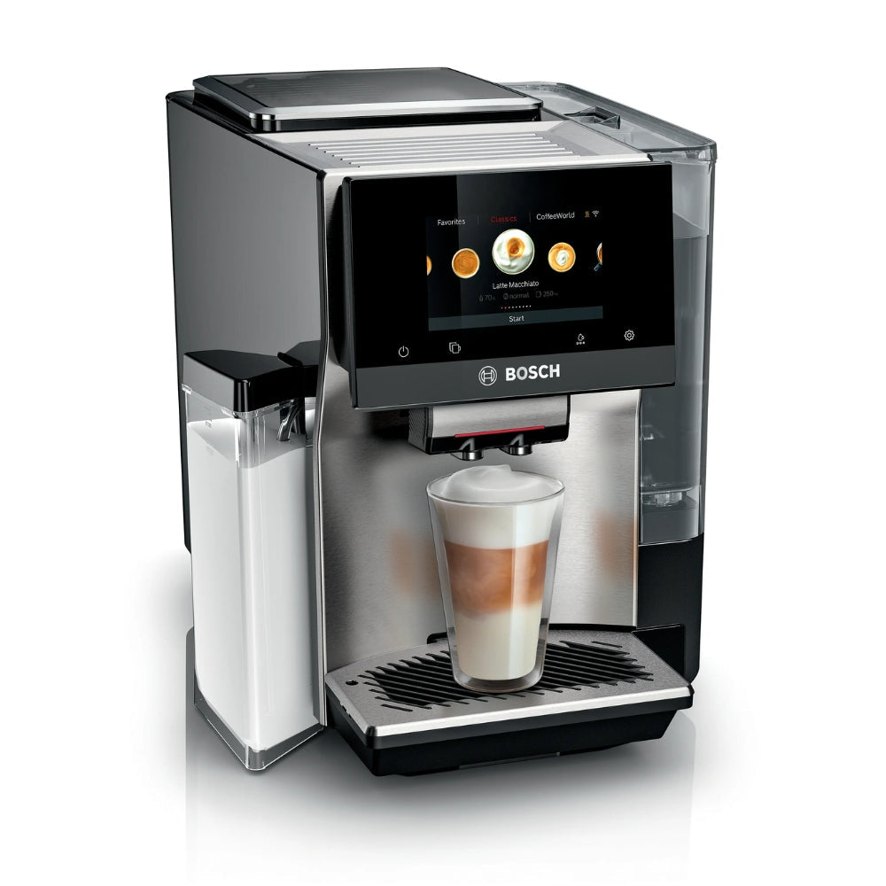 Bosch Machine à café automatique VeroCafe Série 8, HomeConnect, lait intégré, réservoir 2,4 L - TQE80703